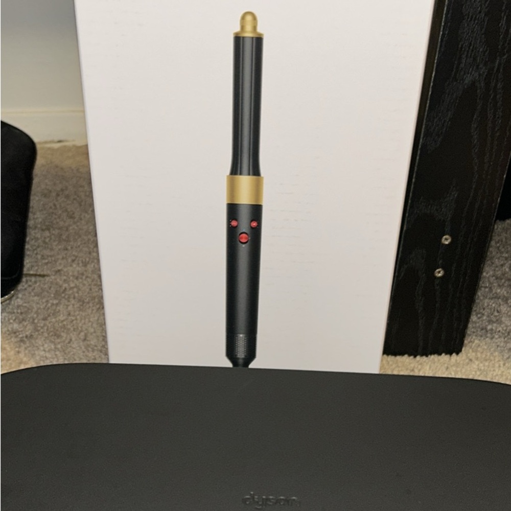 Dyson Black and Gold Hair Tool